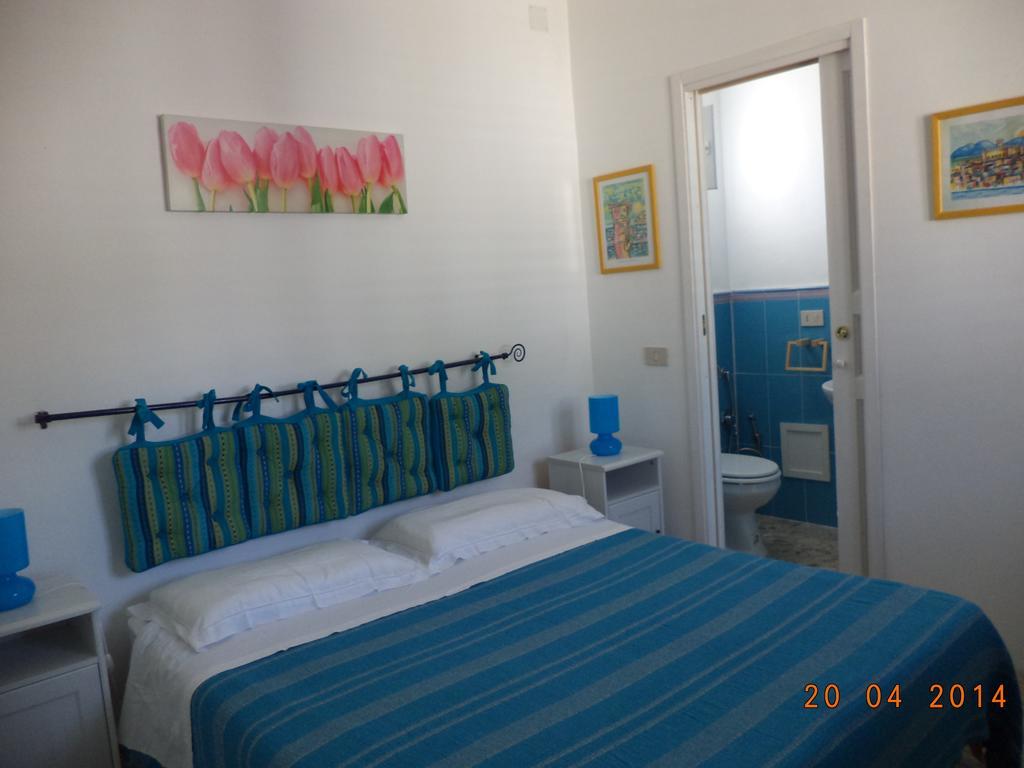サンタ・フラーヴィア La Caletta Bed & Breakfast 部屋 写真