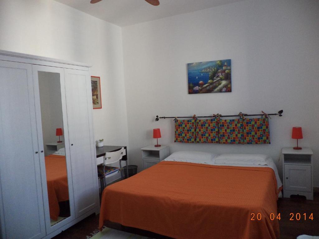 サンタ・フラーヴィア La Caletta Bed & Breakfast 部屋 写真